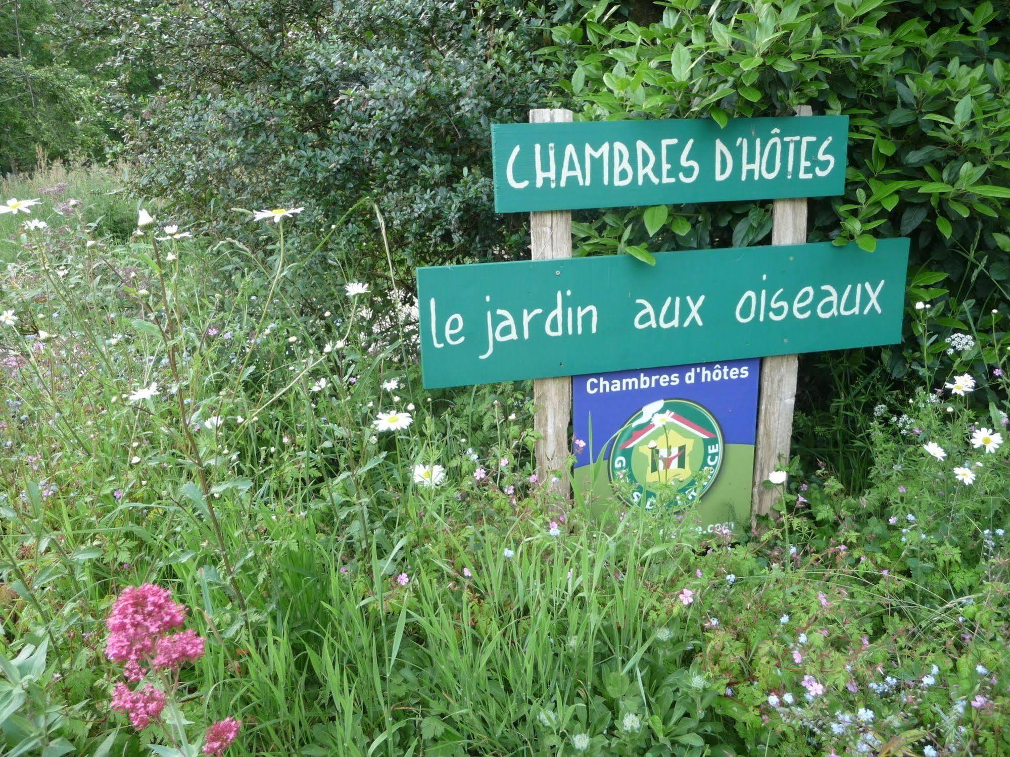 Le Jardin Aux Oiseaux Acomodação com café da manhã Férel Exterior foto